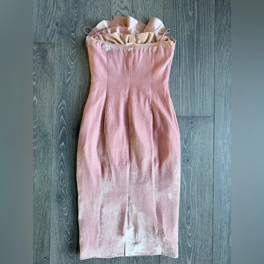 Cinq à Sept Marceau Velvet Strapless Ruffle Dress in Mauve Pink Dusty Rose